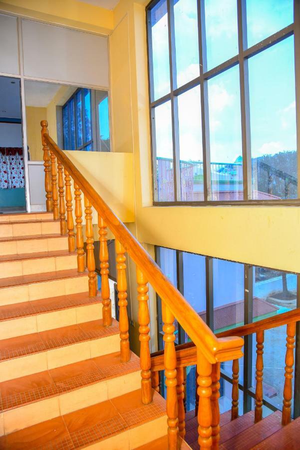 Mahathi Resort And Spa イェーラギリ エクステリア 写真